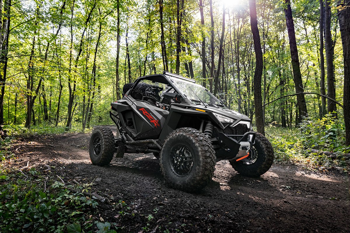 viking-group-polaris-rzr-turbo-r-ultimate-galeria-1