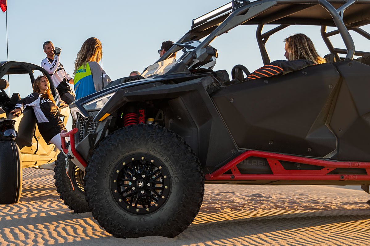 viking-group-polaris-rzr-pro-r-ultimate-galeria-2