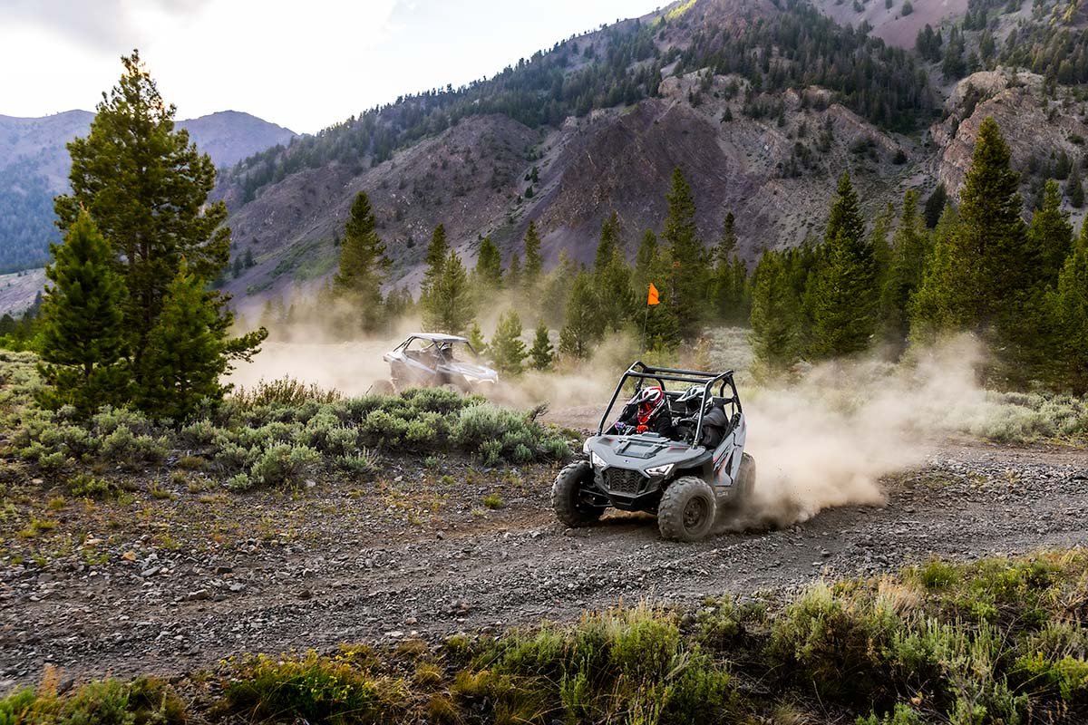 viking-group-polaris-youth-rzr-200-efi-galeria-2